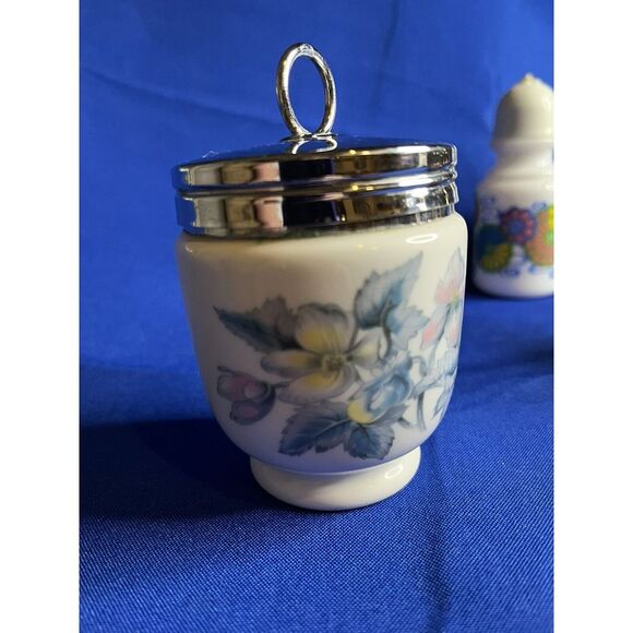 ROYAL WORCESTER Egg Coddler & Lid ‎ Woodland Flowers  Made In England (2080) - Picture 1 of 9